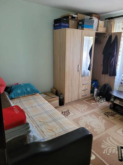 Apartament cu 2 camere decomandat în Pandurilor