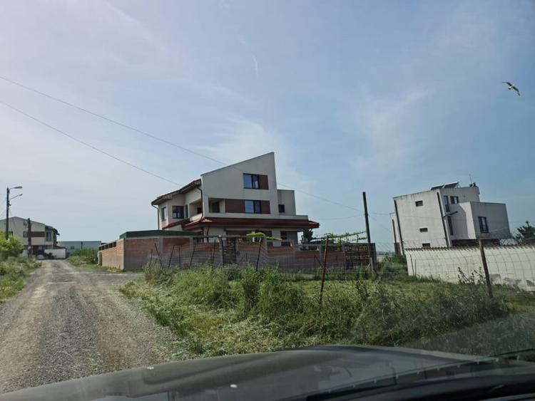 Teren Construcții intravilan de 764 mp, în Palazu Mare