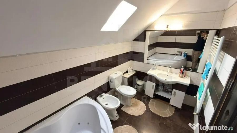 Casă cu 5 camere cu Teren 350 Mp în Ișalnița