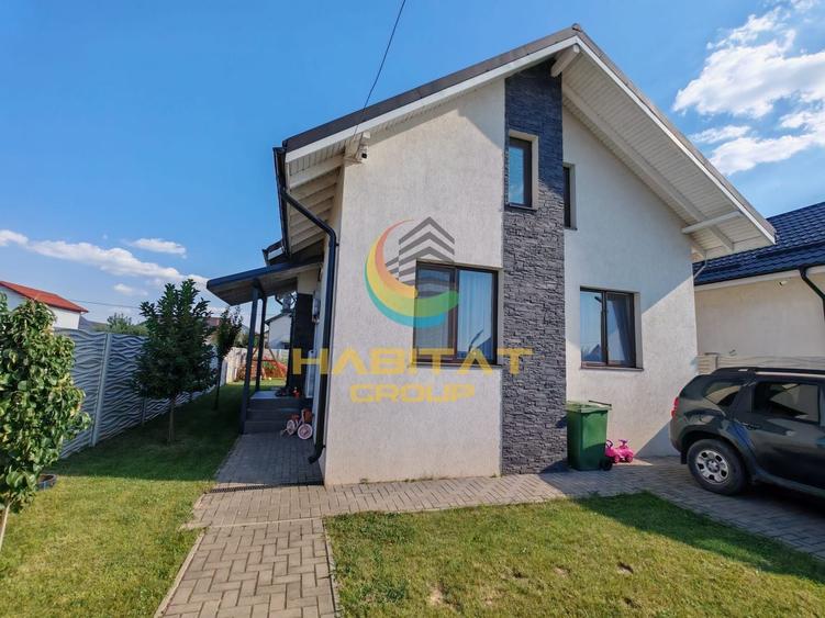 Casă individuală cu 4 camere cu Canalizare în Berceni