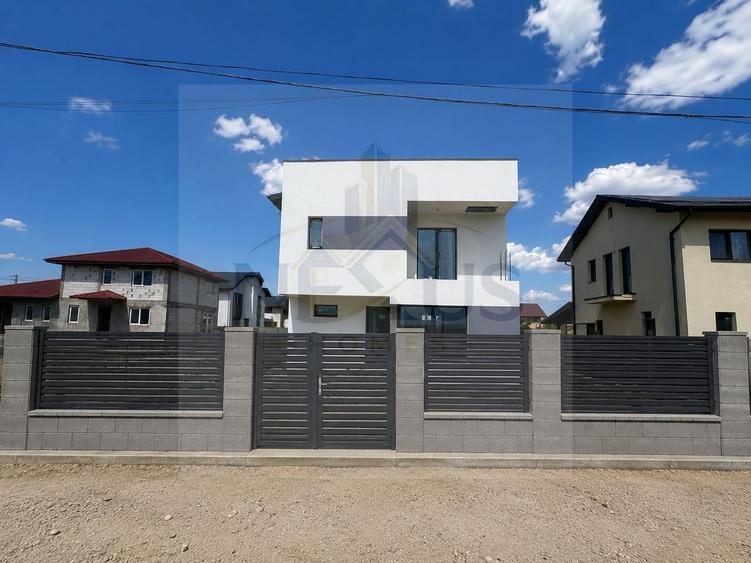 Casă individuală cu 4 camere cu Canalizare în Berceni