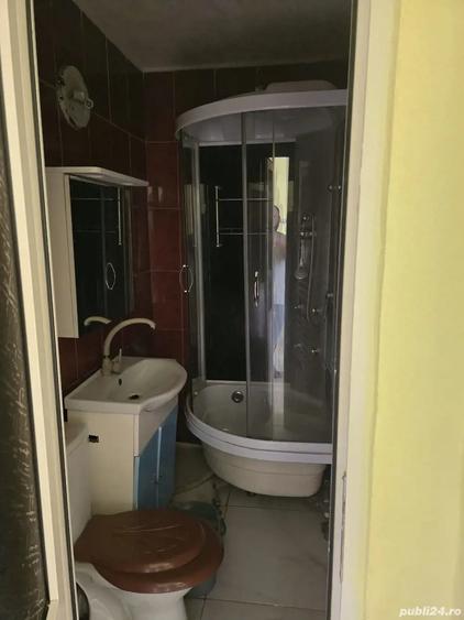 Apartament cu 2 camere semidecomandat în Petros