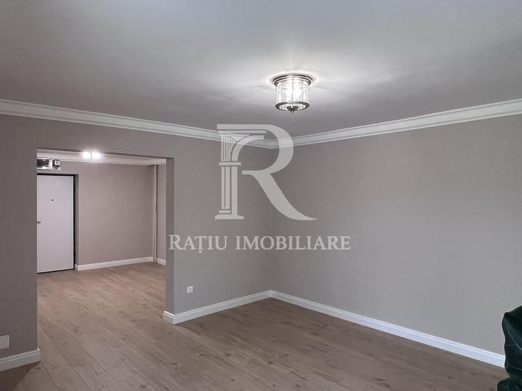 Apartament cu 2 camere decomandat în Decebal