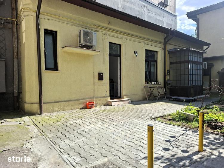 Casă cu 1 camere cu Teren 30 Mp în Eminescu