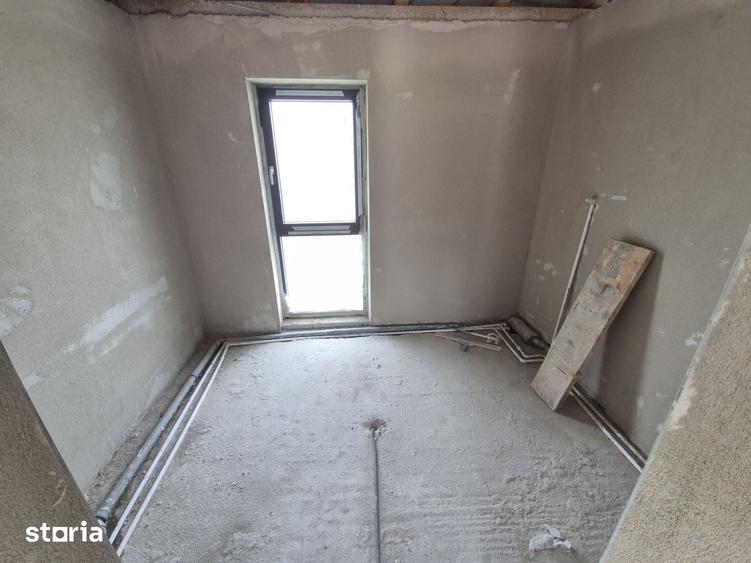 Casă cu 4 camere cu Teren 492 Mp în Chinteni