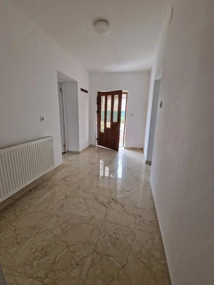 Casă cu 2 camere cu Teren 600 Mp în Brâncoveanu