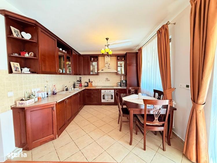 Inchiriez casa cu 3 dormitoare, 3 bai, piscina si panouri in Belvedere - 7