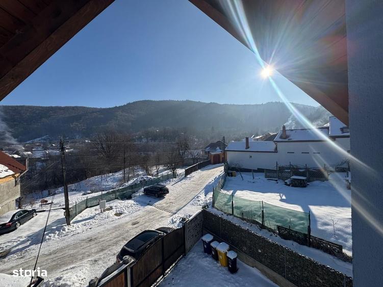 Casă cu 3 camere în Sibiel