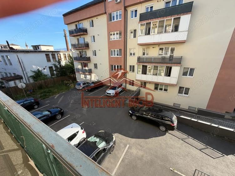Apartament cu 2 camere decomandat în Terezian