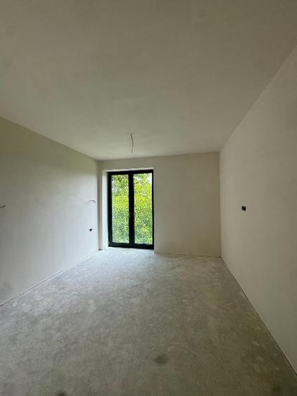 Duplex cu 4 camere cu Canalizare în Libertății