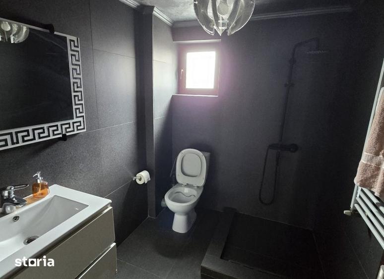 Casă cu 4 camere cu Teren 188 Mp în Balciu