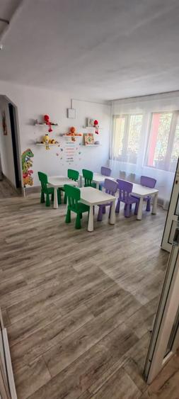 Casă cu 4 camere cu Teren 300 Mp în Central
