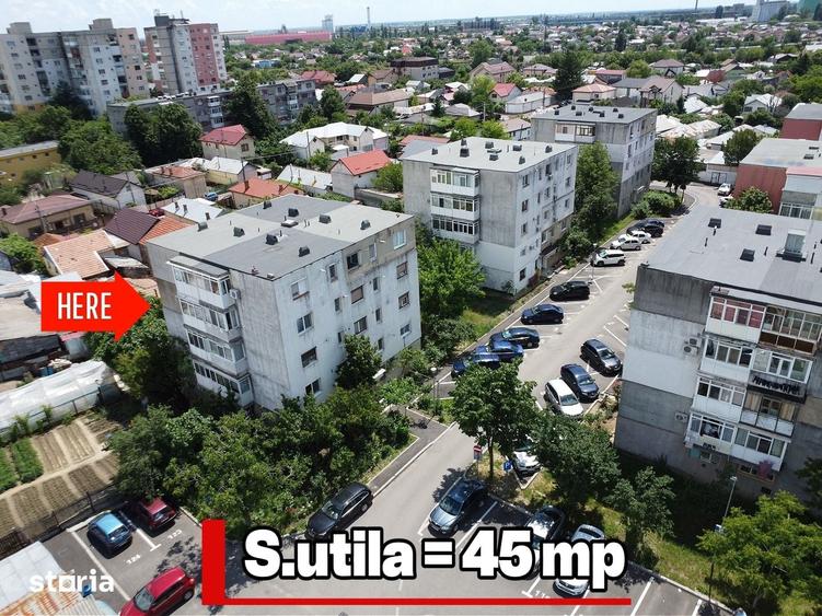 Apartament cu 3 camere decomandat în Micro 5