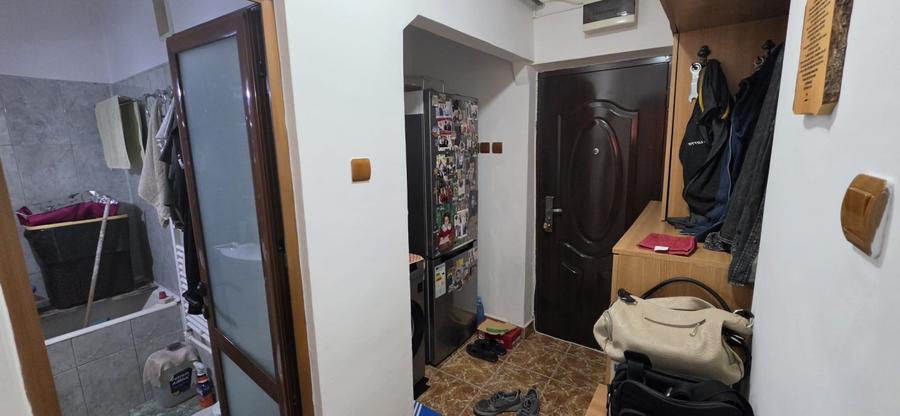 Apartament cu 2 camere, mobilat în 23 August