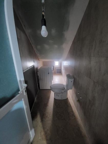Casă individuală cu 5 camere cu Canalizare în Sântimbru