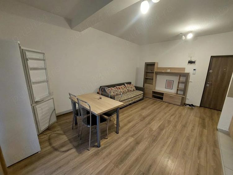 Apartament cu 2 camere decomandat în Dumbrăvița