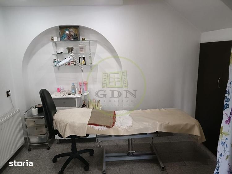 Casă cu 5 camere cu Teren 244 Mp în Ultracentral