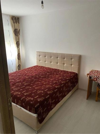 Apartament cu 2 camere semidecomandat, mobilat în Cetate