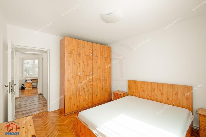 Apartament cu 3 camere decomandat, mobilat în Mazepa 1