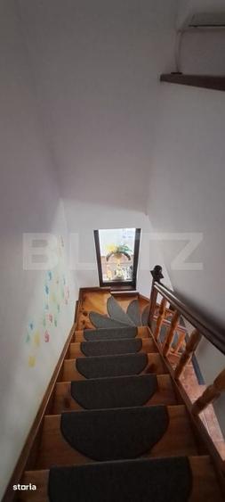 Casă cu 4 camere cu Teren 320 Mp în Central
