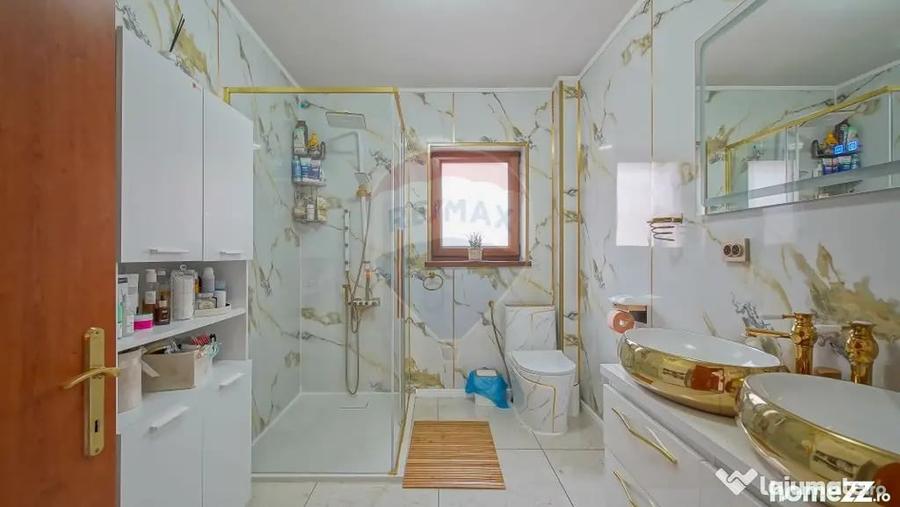 Casă cu 1 camere cu Teren 300 Mp în Codlea