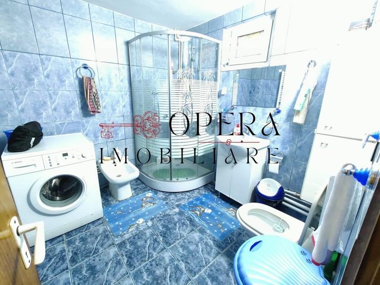 Casă individuală cu 5 camere cu Canalizare în Moara de Vânt