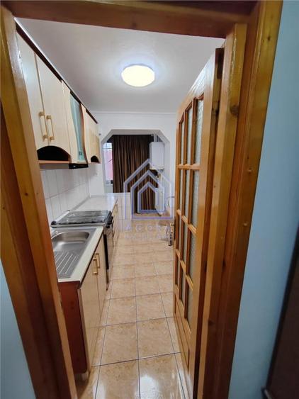 Apartament cu 2 camere semidecomandat în Ultracentral