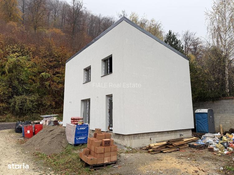 Casa Semi-Pasiva de vanzare | Bunloc | 110mp util | 262mp curte