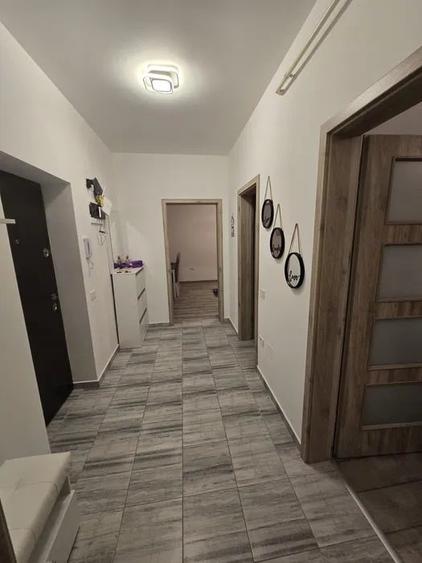 Apartament cu 2 camere decomandat în Metalurgiei