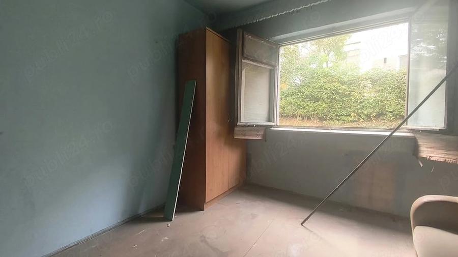 Apartament cu 2 camere semidecomandat în Micro 15
