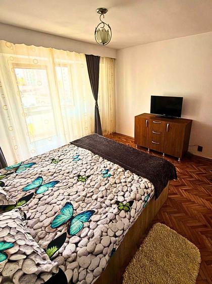 Apartament cu 2 camere decomandat în Mărăști
