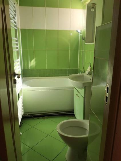 Apartament cu 2 camere decomandat în Cetate