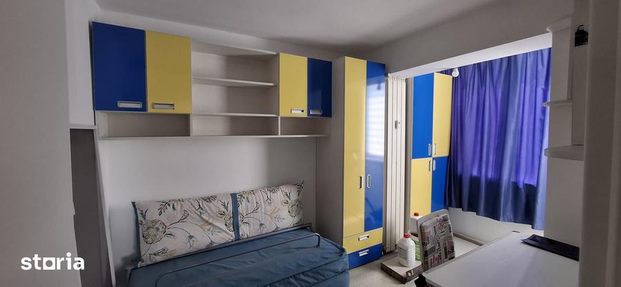 Apartament cu 3 camere în Tomis Nord