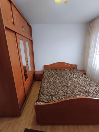 De vanzare apartament cu patru camere - 8