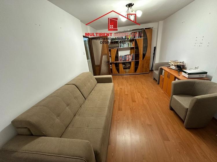 Apartament cu 3 camere în Babadag