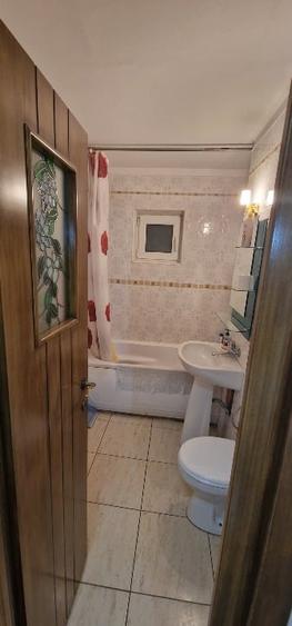 De vanzare Apartament 4 camere decomandat – Inel II, Constanța - 5