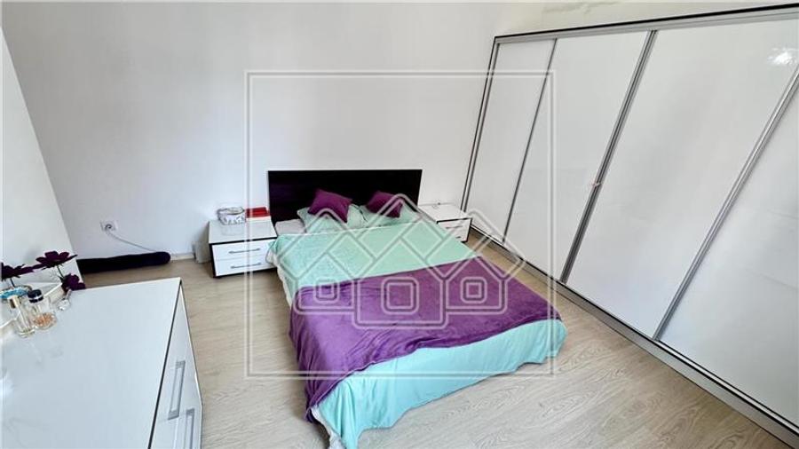 Apartament cu 3 camere nedecomandat în Turnișor