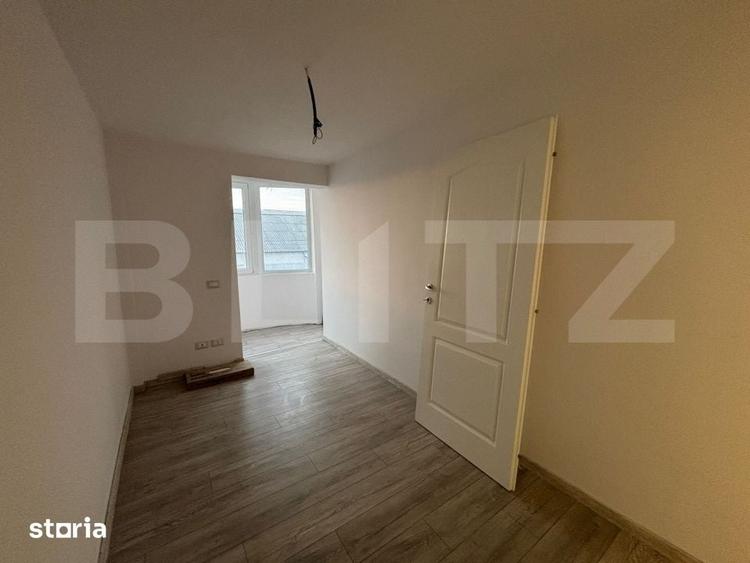 Apartament cu 3 camere semidecomandat în Holboca