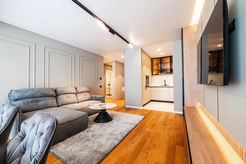 Apartament cu 2 camere decomandat în Floreasca