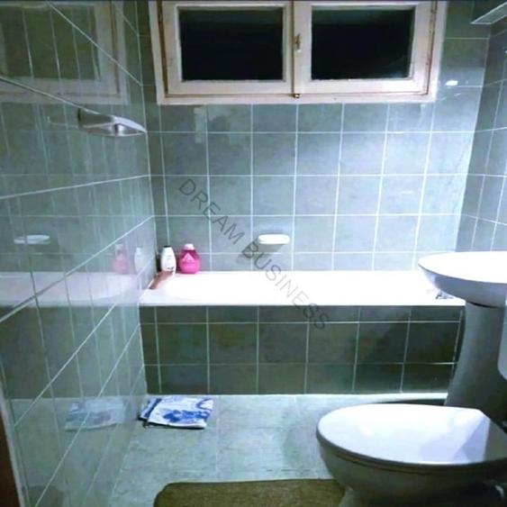 Apartament cu 3 camere semidecomandat în Bucureștii Noi