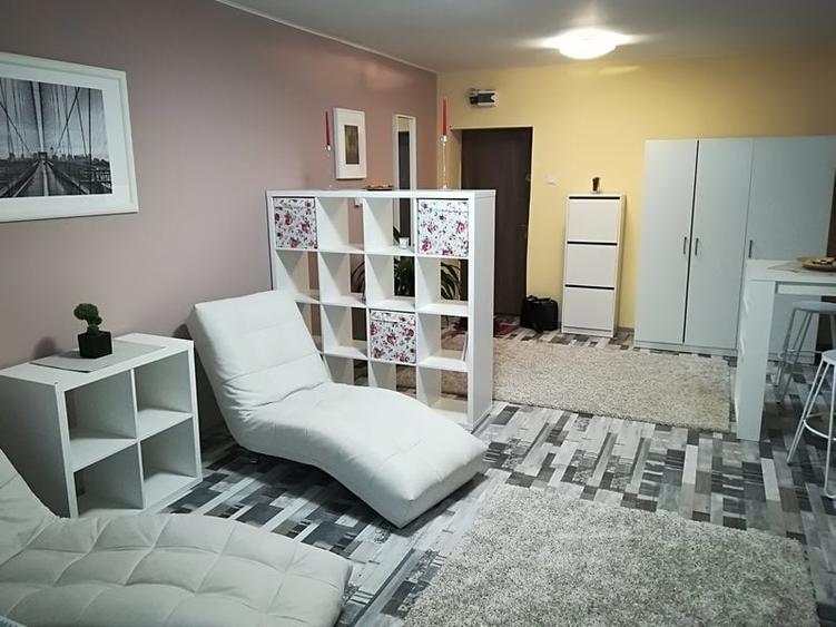 Apartament cu 2 camere semidecomandat, mobilat în Drumul Taberei — fotografia 2