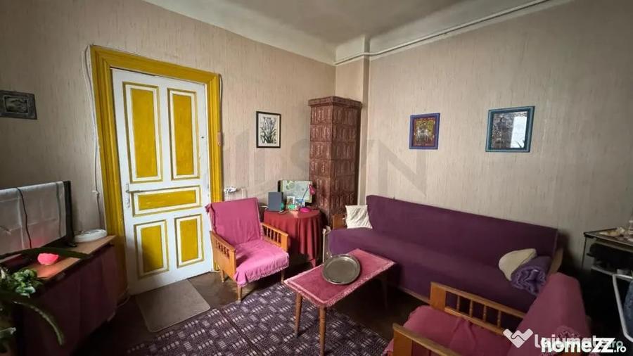 Apartament cu 6 camere decomandat în Ștefan cel Mare