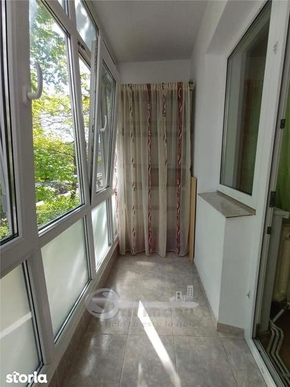 Apartament cu 2 camere decomandat, mobilat în Mircea cel Bătrân