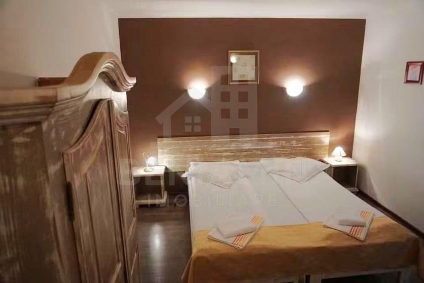 Hotel/Pensiune, de 900 mp, în Moieciu de Jos