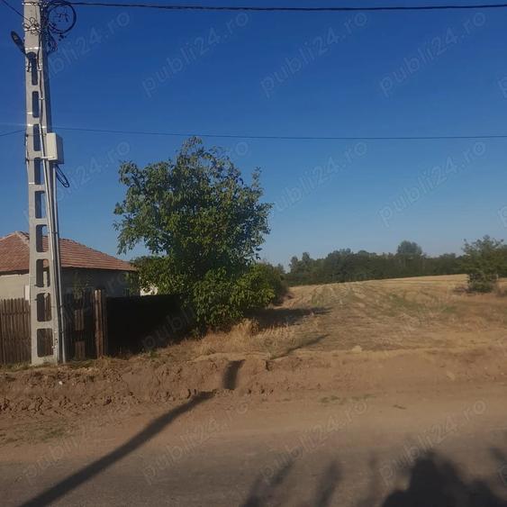 Teren de 4611 mp, în Corbu