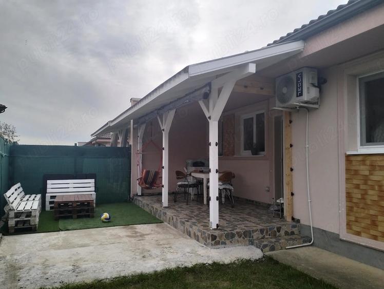 Casă cu Teren 261 Mp în Moșnița Nouă