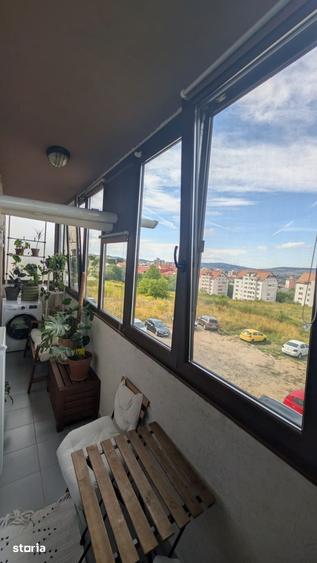 Apartament cu 3 camere în Zorilor