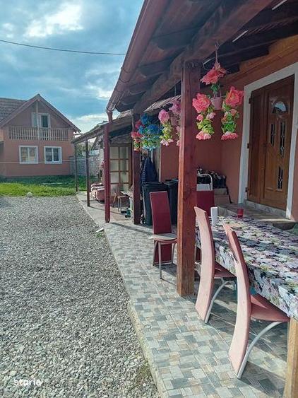 Casă cu 4 camere cu Teren 650 Mp în Porumbacu de Jos
