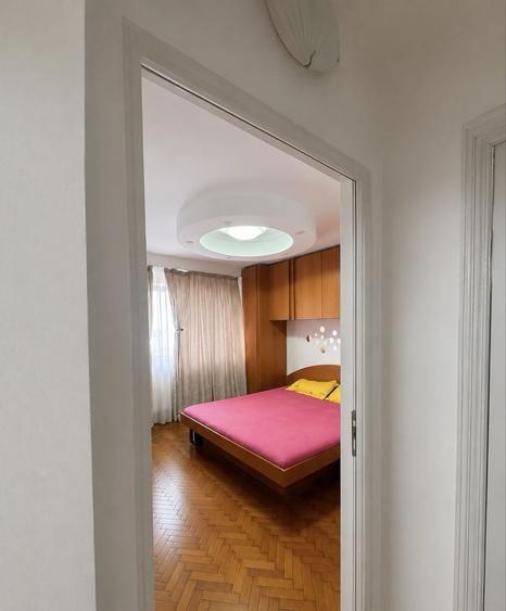 Apartament cu 2 camere decomandat în Unirii Sud