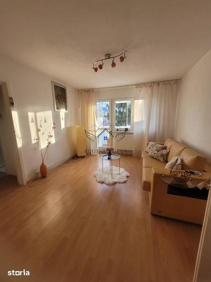 Apartament cu 2 camere în Astra